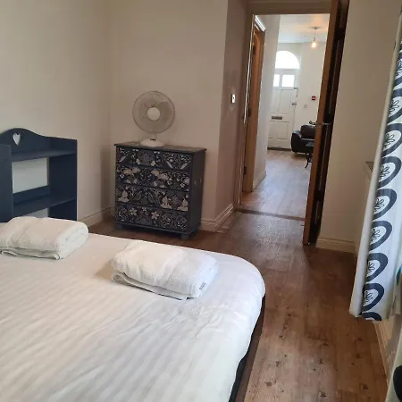 Yarmouth Apartments, Street Permit Parking, Close To Everything, Beach, Pier, Free Wifi Great Yarmouth Exterior photo
