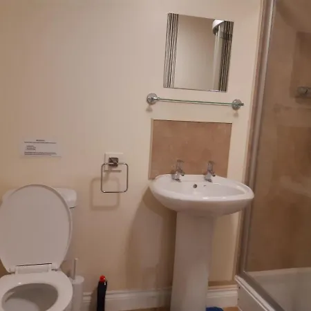 Yarmouth Apartments, Street Permit Parking, Close To Everything, Beach, Pier, Free Wifi Great Yarmouth Room photo