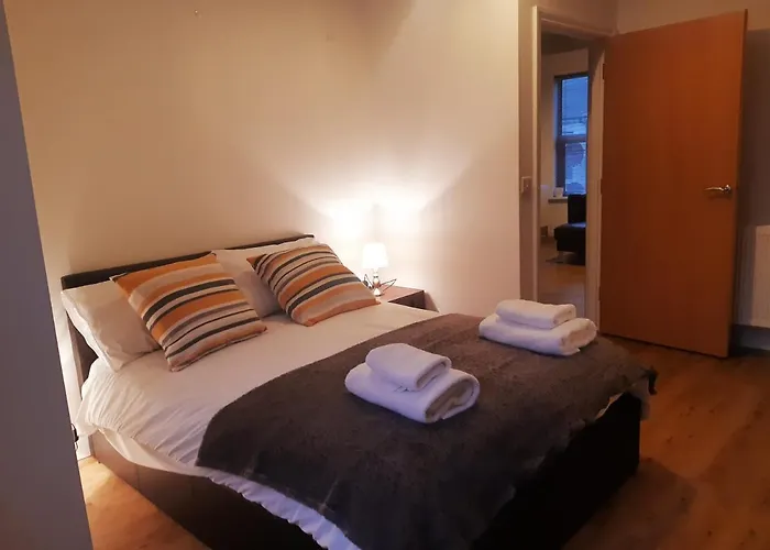 Yarmouth Apartments, Street Permit Parking, Close To Everything, Beach, Pier, Free Wifi