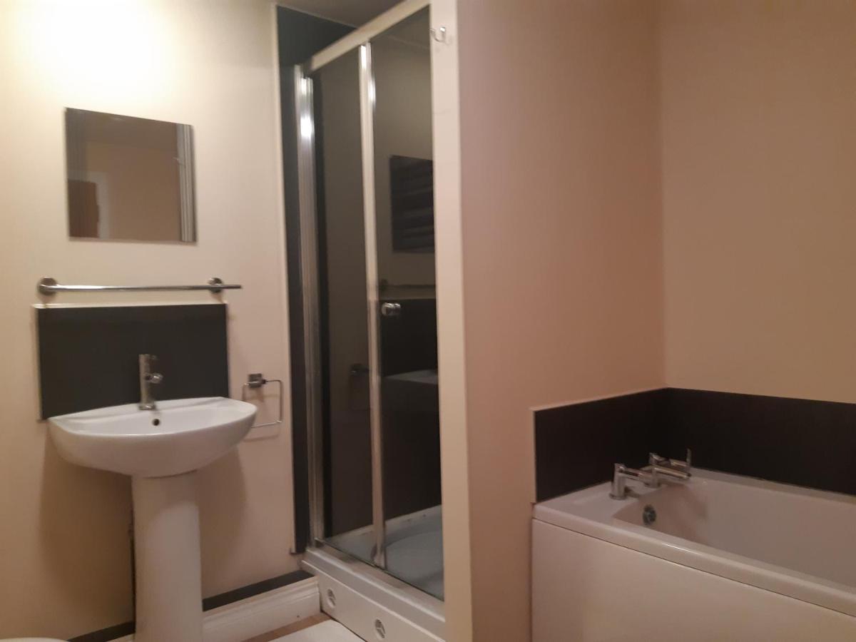 Yarmouth Apartments, Street Permit Parking, Close To Everything, Beach, Pier, Free Wifi *
